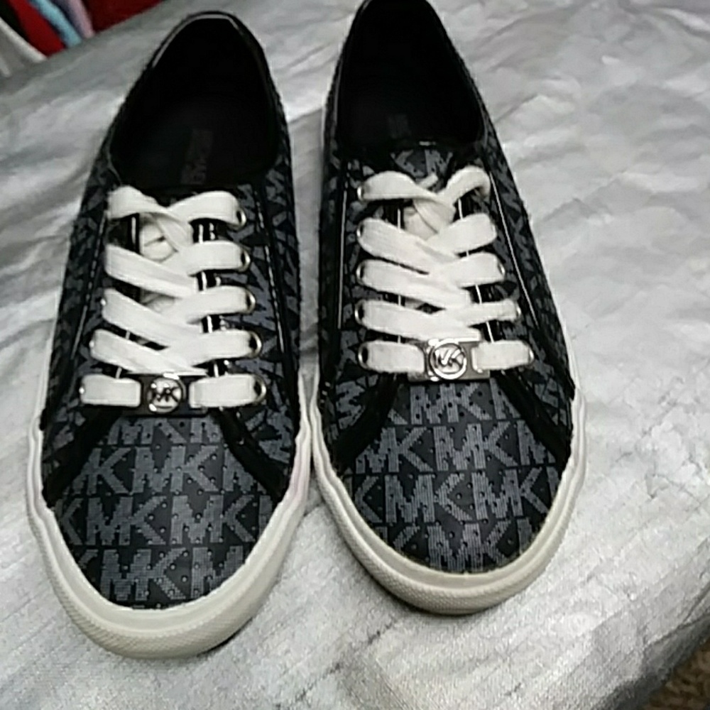 Micheal kors shoes